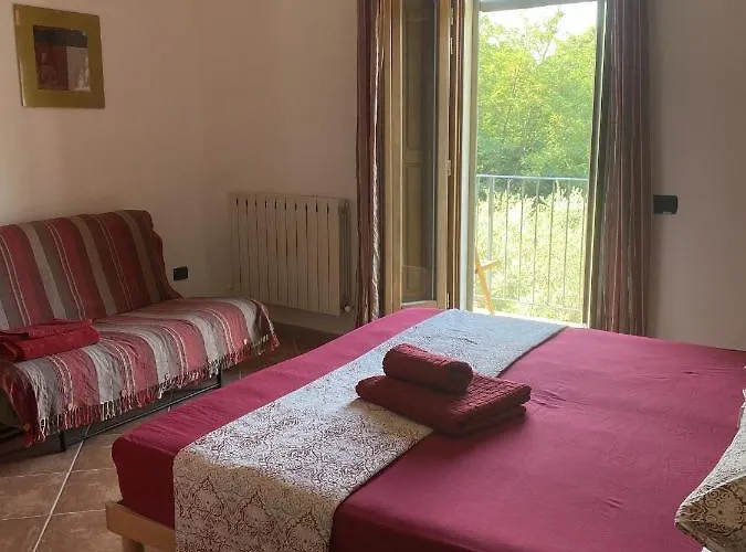 Il Cargedo 3* مولاتْسو