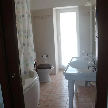 Il Cargedo Hotell